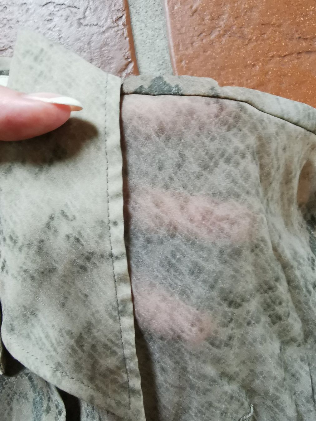 Blusen: SHE; Bluse mit Schlangenmuster Gr. 36 – Gebraucht aus Boniswil von Totomat-Lady 3