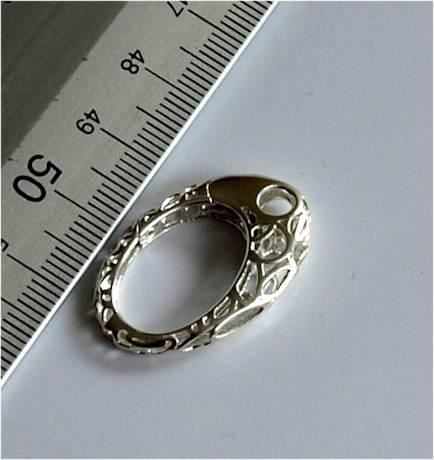 Altro in Giocattoli & Bricolage: Karabienerverschluss, oval, Silber 925 – Nuovo e nell'imballaggio originale da Mumpf venduto da perlenwerkstatt 1
