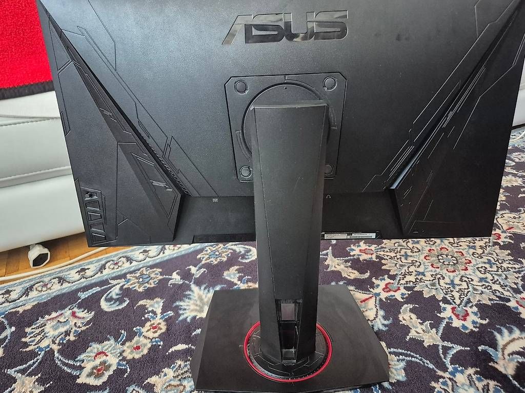 Asus Ecrans: Ecran asus 24" 1080p 165hz – D'occasion à Nyon par stephane.dev 2