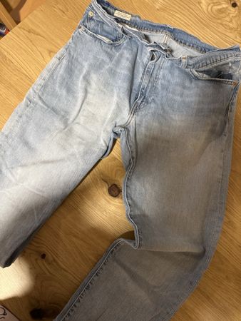 Herren Jeans Levi Strauss hellblau gebraucht guter Zustand