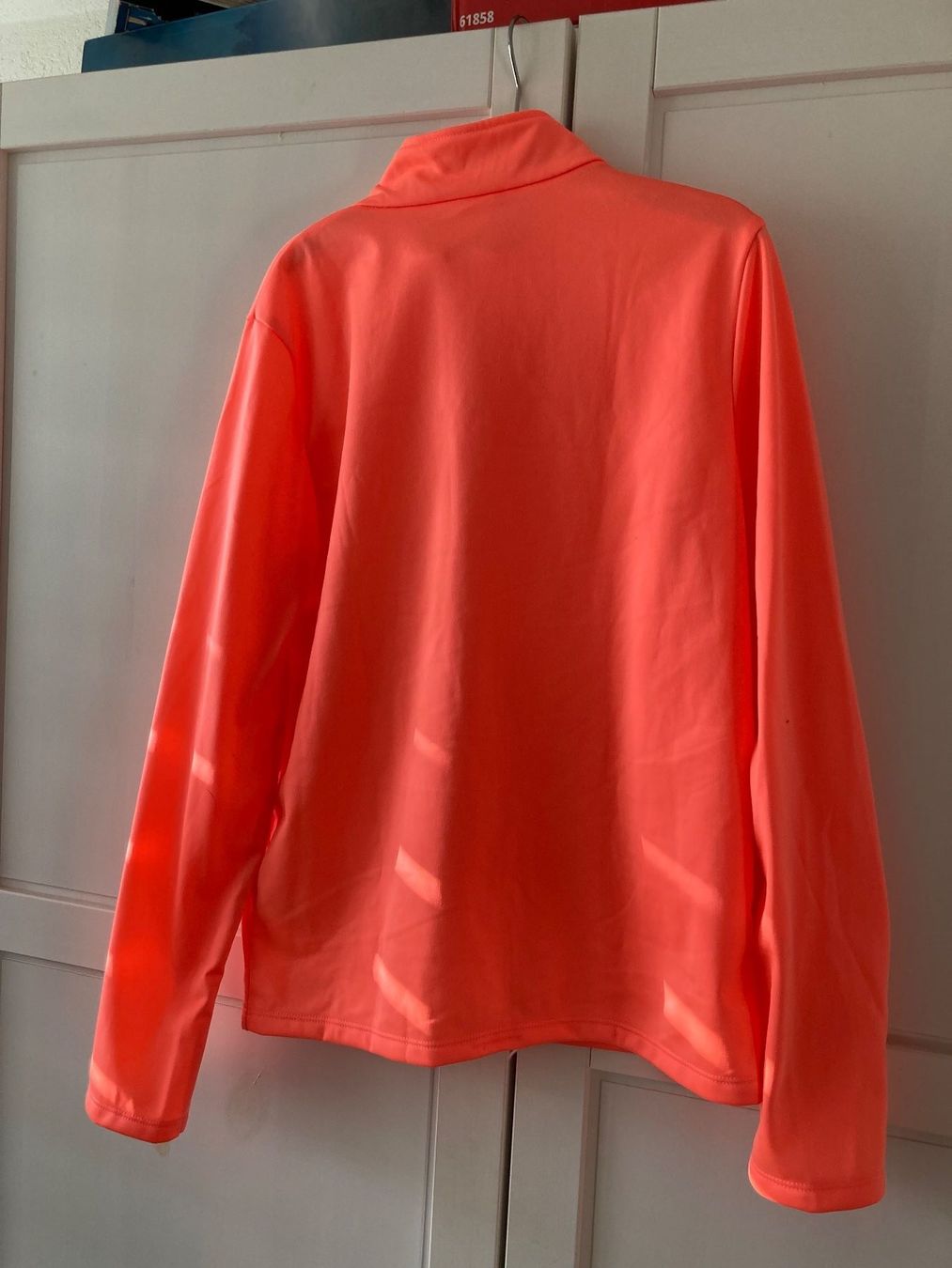 Kleiderpakete: Fliessjacken und Pullover – Gebraucht aus Dietlikon von ioa_wd8m 5