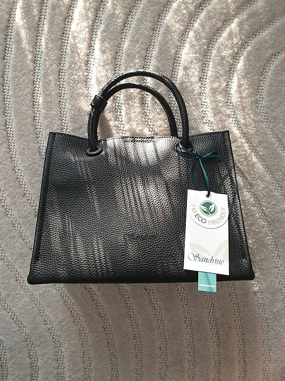 Borse da donna: NEU Sandrine Handtasche schwarz – Nuovo e nell'imballaggio originale da Zürich venduto da b_ege
