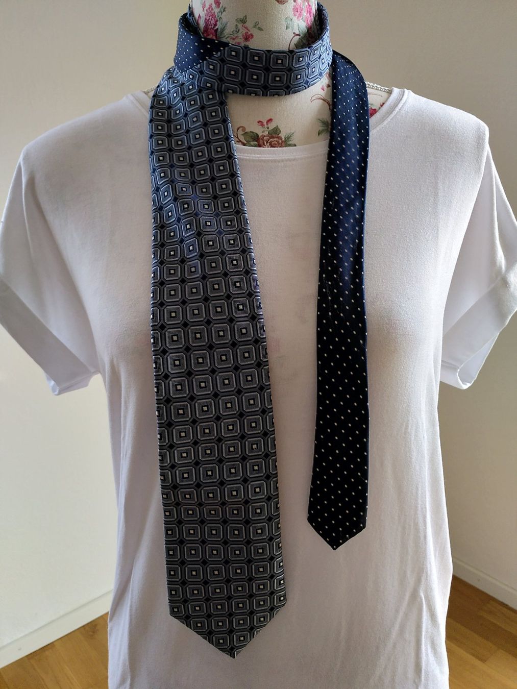 Tommy Hilfiger Cravatte: Elegante Tommy Hilfiger Krawatte – Usato da Kriens venduto da Wolly85