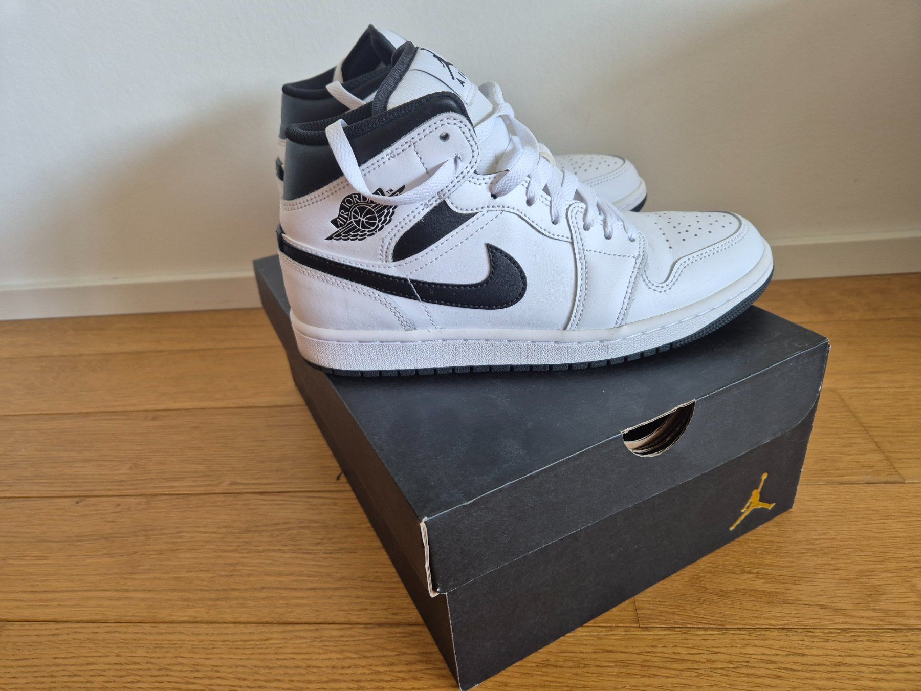 Jordan Scarpe da uomo: NIKE Air Jordan NEUF taille 40 – Nuovo e nell'imballaggio originale da Genève venduto da Talhinho