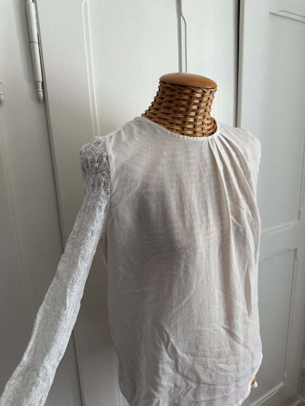 Zara Blusen: ZARA - Blusenshirt offweiss M – Gebraucht aus Zürich von Diazaio 1