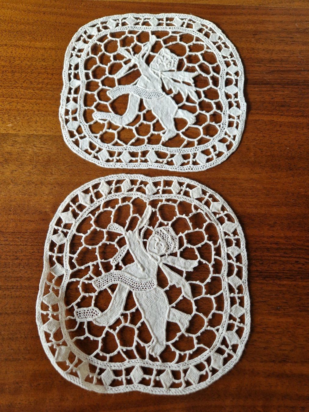 Altra biancheria da tavola: 2 Antike Spitzendeckchen Engel Handarbeit Spitze Vintage ... – Nuovo (secondo la descrizione) da Bern venduto da Antikbatik 6