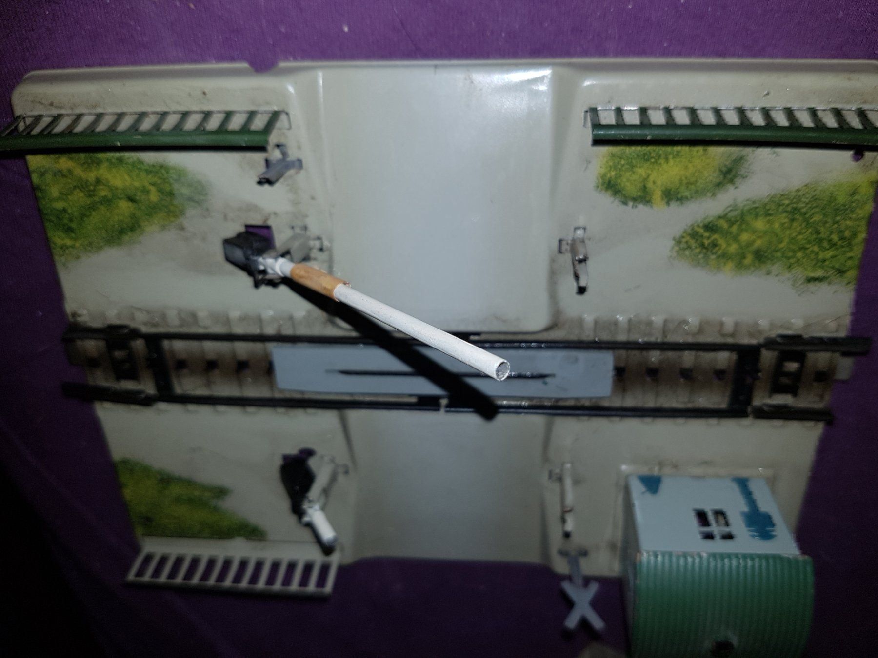 Märklin Modellini di ferrovie: Märklin Bahnübergang Blech L18 – Usato da Schwarzenburg venduto da Flamingo07 1