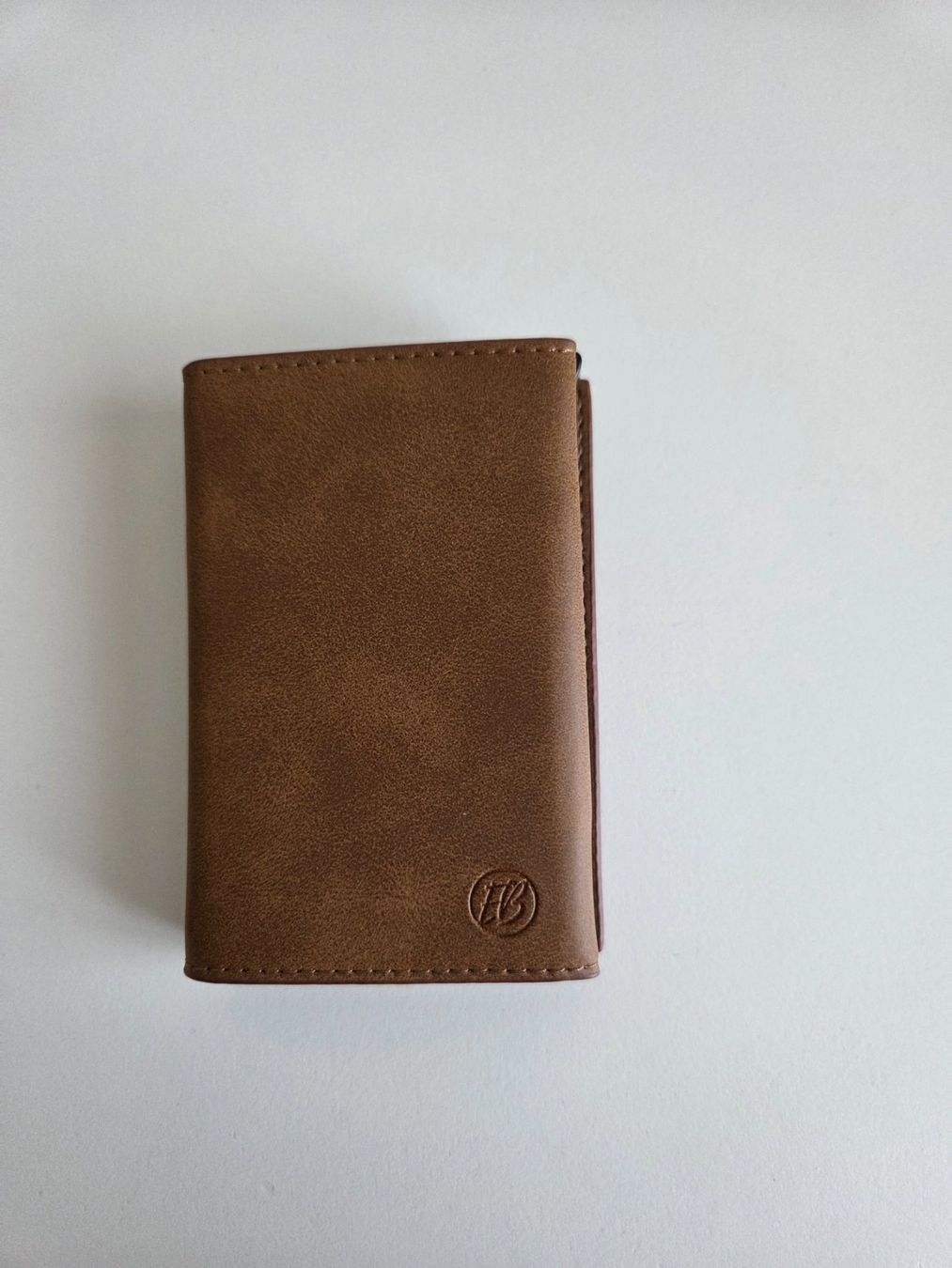 Brieftaschen: Smart Wallet braun | ESSENTIALBAG – Gebraucht aus Erlen von cera72