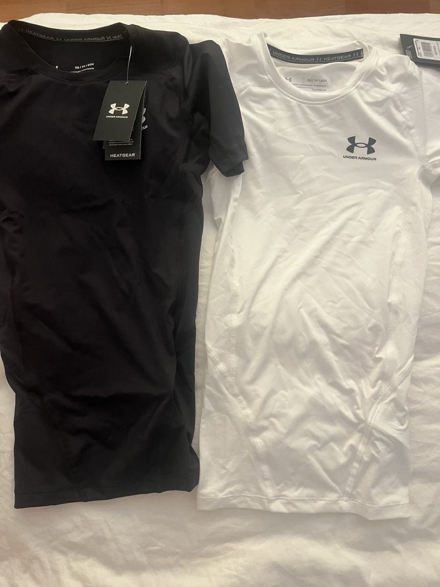 Under Armour T-Shirts: Under Armour Compression  Shirts 2er Pack, Gr. XS – Neu und originalverpackt aus Küsnacht ZH von mifogrunewald 1