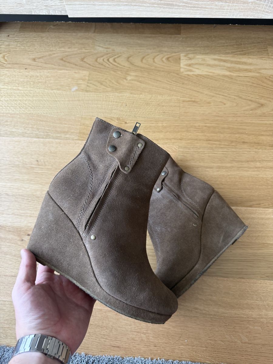 Maje Scarpe da donna: MAJE bottine brun Suède taille -40 – Nuovo (secondo la descrizione) da Genève venduto da iry_67wr