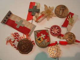 1. Augustabzeichen ein Lot