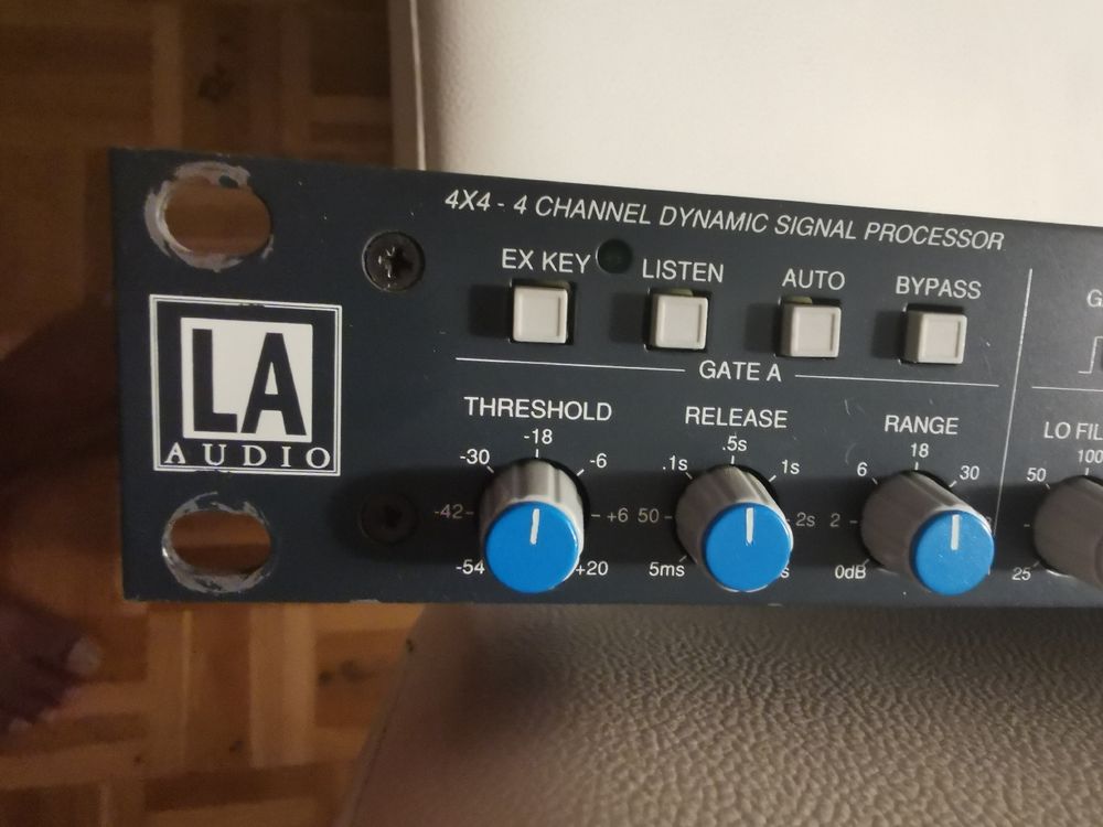 LA Audio 4x4 Dual FET Compressor -Gate (Defekt) in Wabern für CHF 89 ...