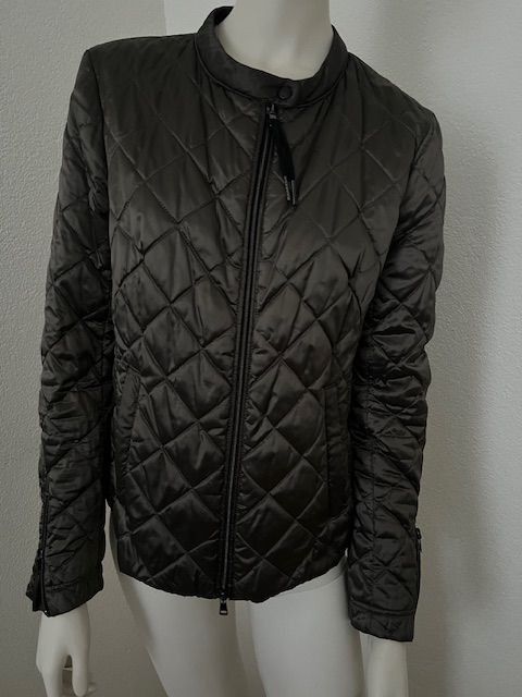 Marc Cain Jacken: "MARCCAIN" Jacke Gr. 36, NEU! – Neu (gemäss Beschreibung) aus Walenstadt von ricamul