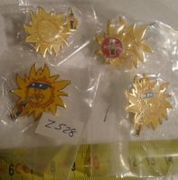4 ver Coca Cola Sonnen Pins (L571)