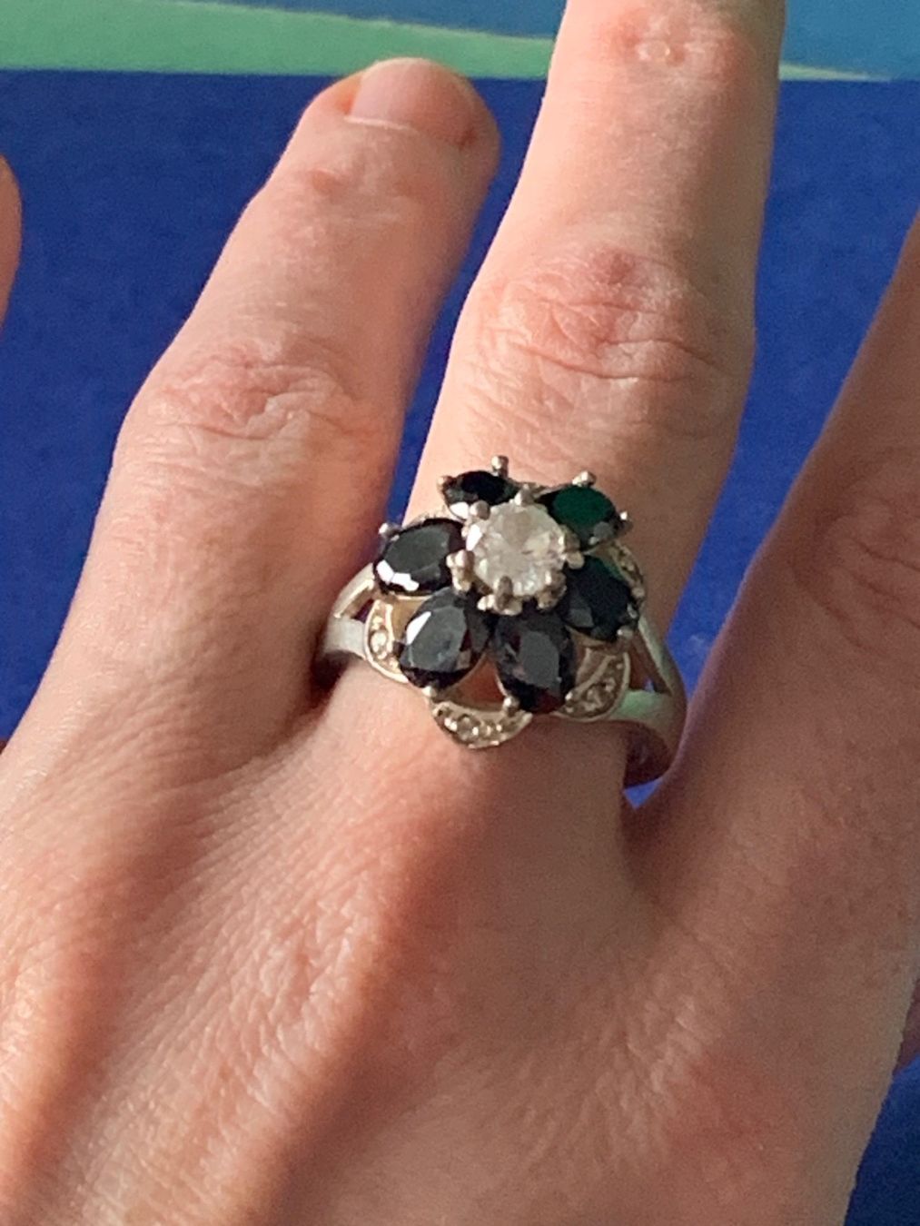 Ringe: Silberring Blume schwarzes Glas (63/20) – Gebraucht aus Laufen von Bellebellezza 2