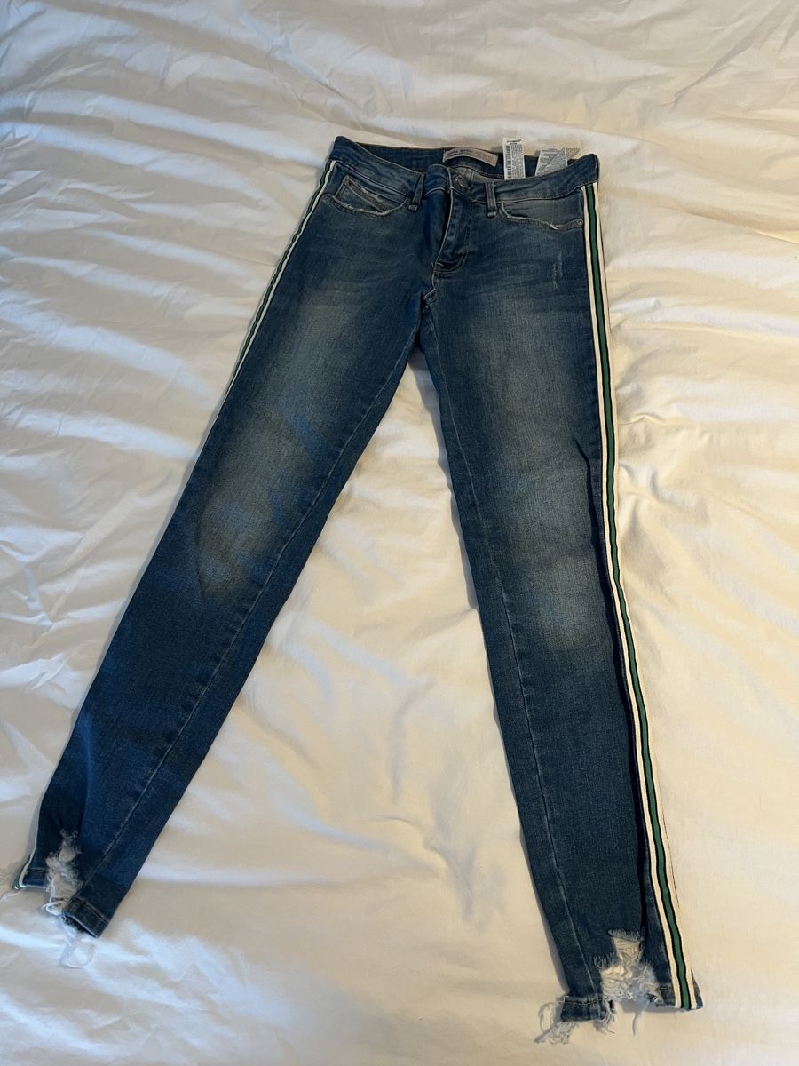 Zara Jeans: Jeans – D'occasion à Zürich par tyr_5j6q