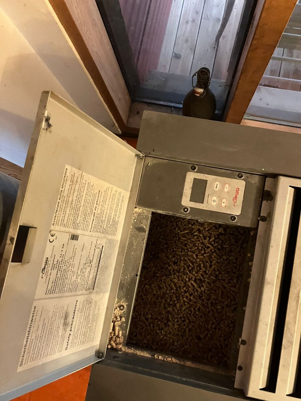 Cheminée: Pellet-Ofen gebraucht – Gebraucht aus Witterswil von corbist 3