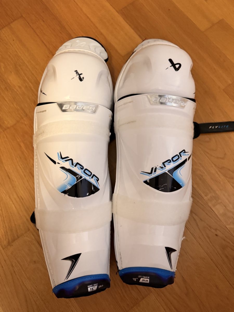 Jeux: Bauer Flylite Knieschoner – Neuf (Voir description) à Berg TG par luca.qkz