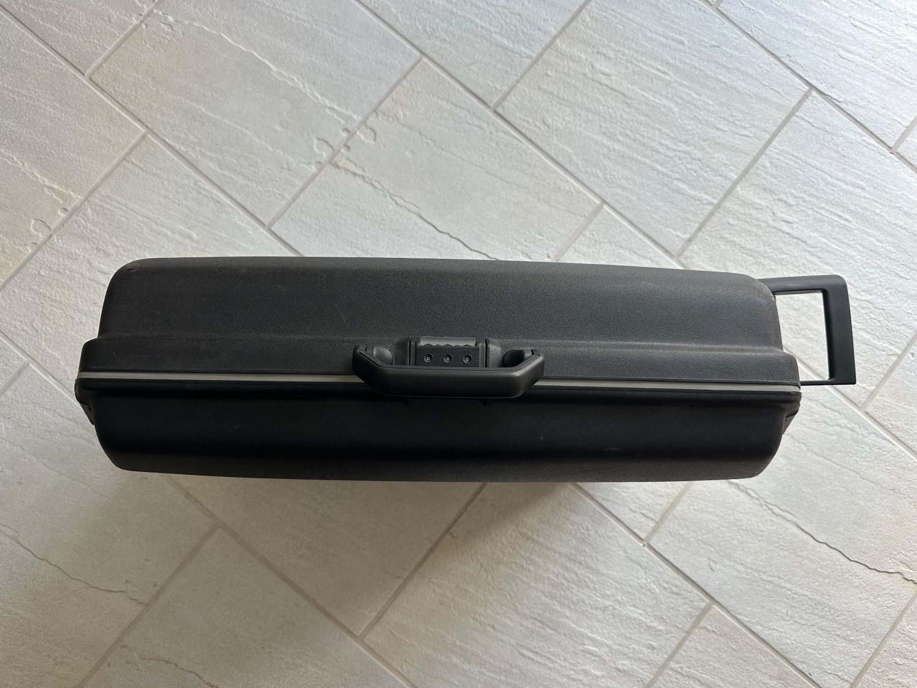 Samsonite Valises de voyage: Samsonite Trolley schwarz Rollkoffer – D'occasion à Pfäffikon ZH par bingo74 1