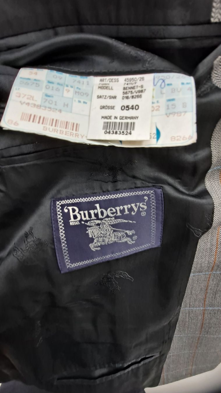 Burberry Giacche: Original Burberry Herren Blazer Gr. 54 – Usato da Liestal venduto da Mas-Y-Mas 2