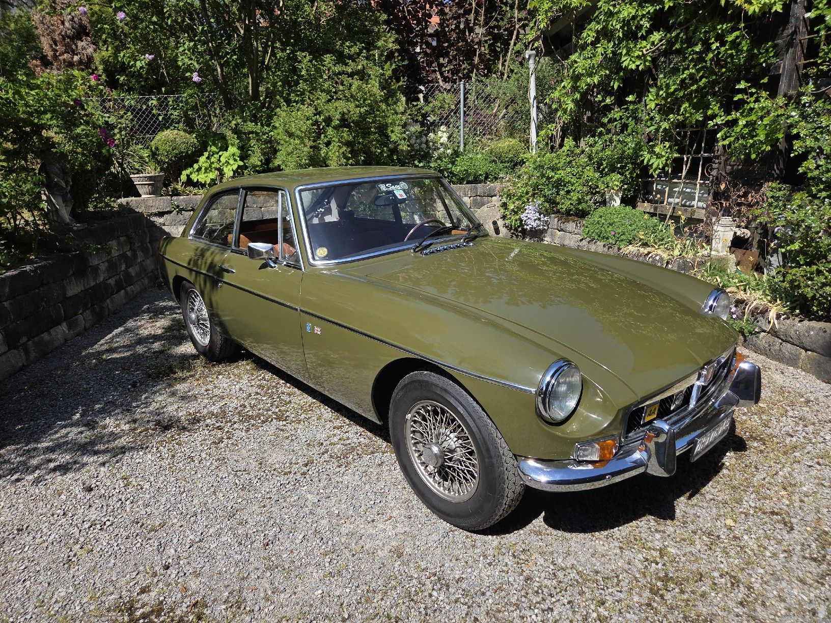 MG Automobili: MG B GT Oldtimer Erstlack Chrommodell – Nuovo (secondo la descrizione) da Uesslingen venduto da 1Atelier 1