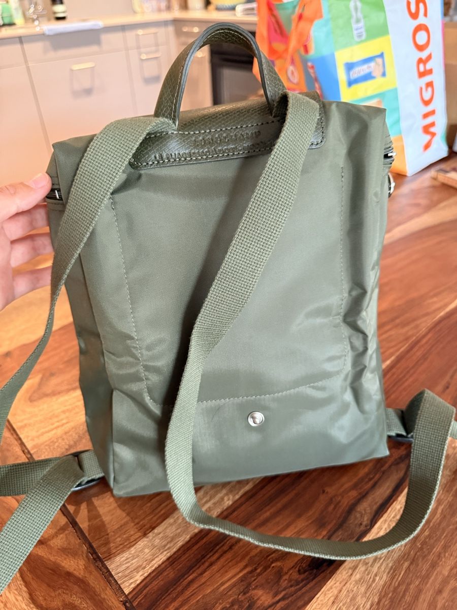Longchamp Rucksäcke: Longchamp Le Pliage Rucksack Olivgrün – Neu (gemäss Beschreibung) aus Volketswil von habibeoez 3