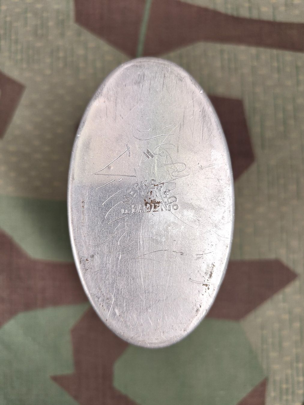 Schweizer Armee Uniformi: Feldflasche Ord. 1914/17 dunkeloliv – Usato da Bauma venduto da SwissMilitaria 5