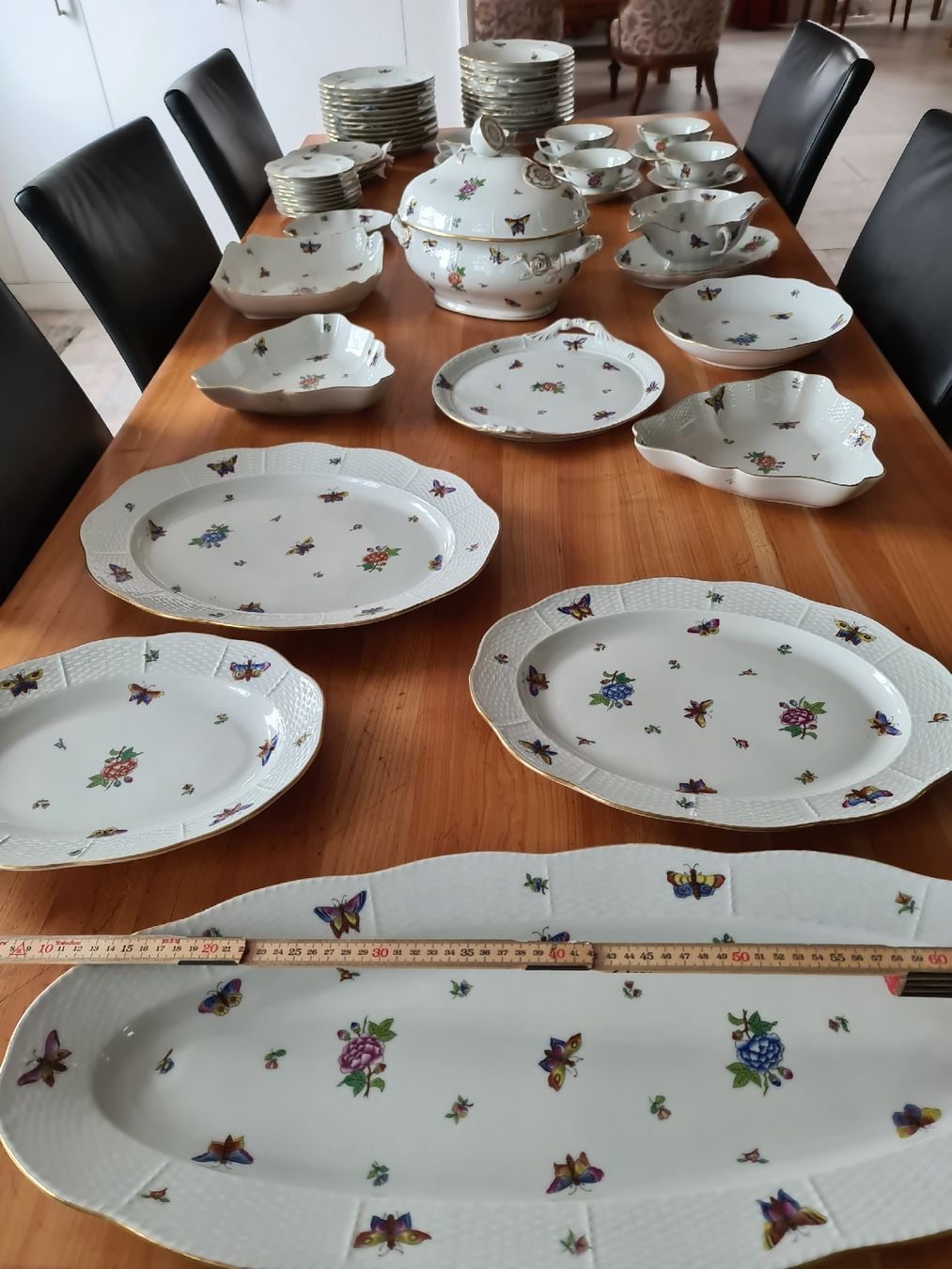 Herend Set di piatti: antiker Herend Speiseservice Papillon & Fleur ca. 50 Teile – Usato da henau venduto da Rockj 3
