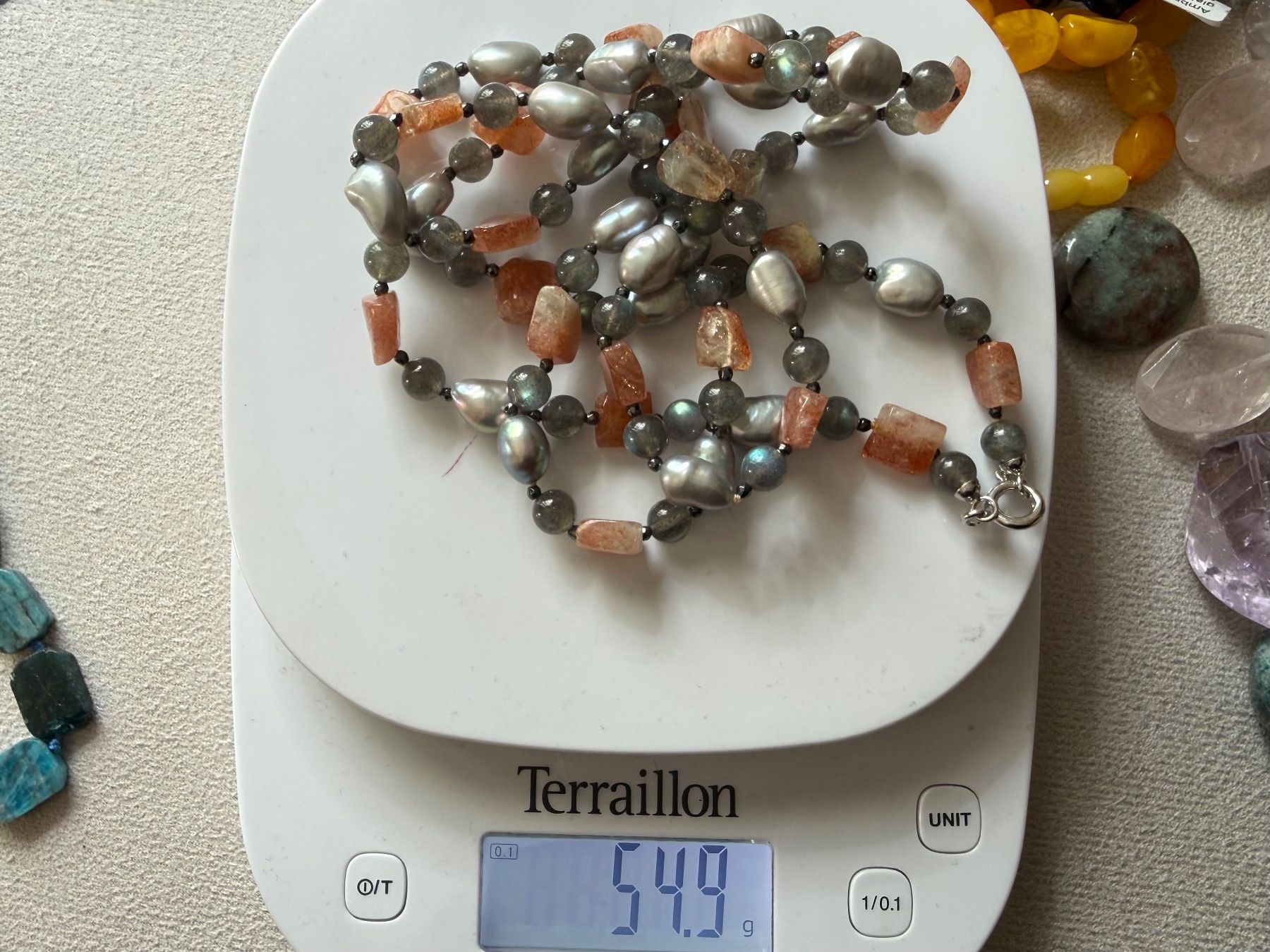 Catenine: Neue Perlenkette, Sonnenstein, Labradorit 90 cm – Nuovo e nell'imballaggio originale da Lamone venduto da LaCantinaMagica 8