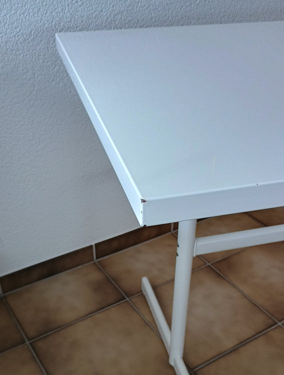 Schaffner Tische: Schaffner Metall-Tisch Weiss, 117 x 70 - in TOP Zustand – Gebraucht aus Dietikon von esOctopus 7