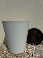 schöner weisser grosser Blumentopf NP 129.-