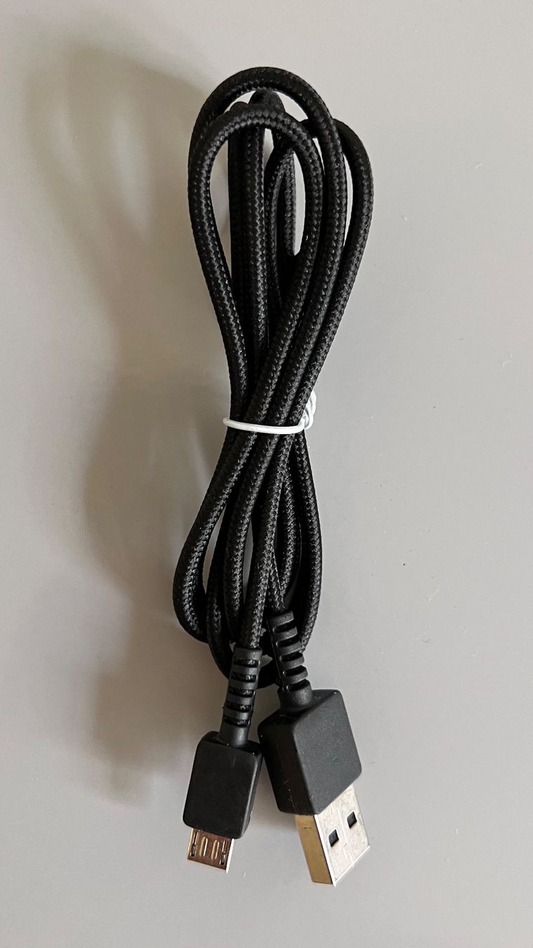 Câbles: Micro USB zu USB Ladekabel (neu) – Neuf (Voir description) à Zürich par Mel_Meli 2
