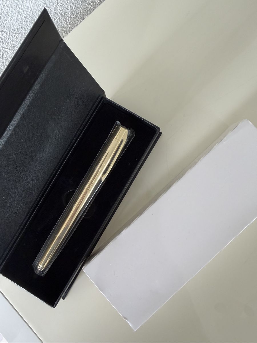 Penna & Evidenziatori: Gold colored fountain pen – Nuovo e nell'imballaggio originale da Uster venduto da Monika_OB 8