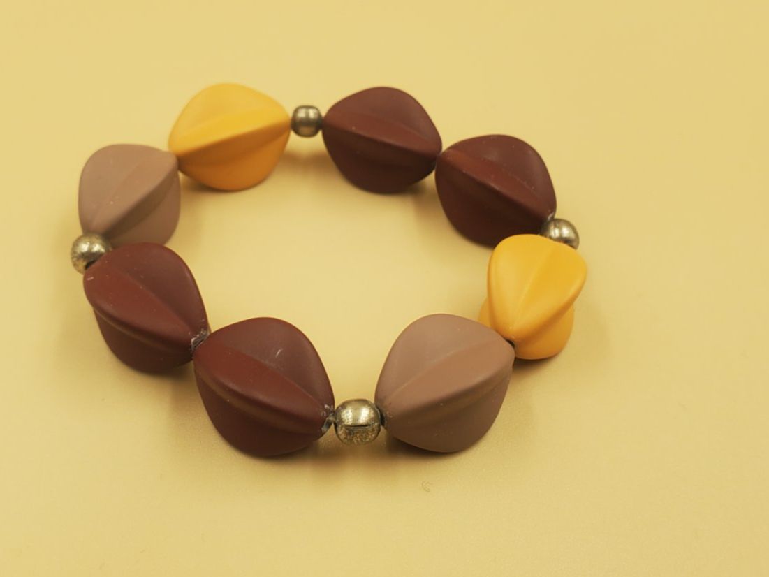 Bracciali & Braccialetti: Bracelet élastique fantaisie – Usato da Rennaz venduto da La_malle_du_dauphin 2