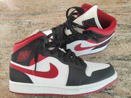 🔥 Air Jordan 1 Mid "Black Gym Red White" – US 8 / EUR 41🔥