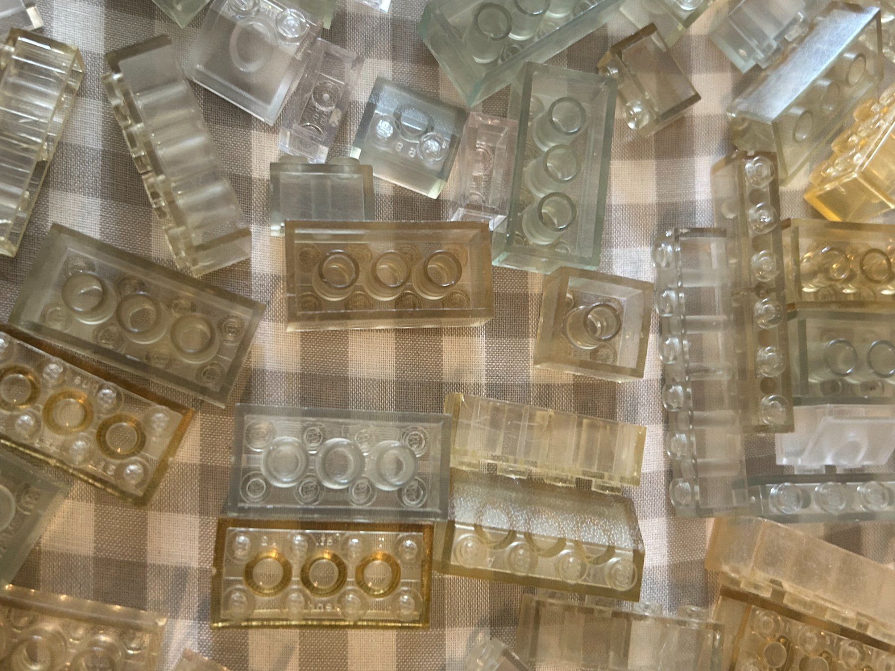 Lego Giocattoli: 90 grosse Transparente Legos in gleicher Farbe – Usato da Volketswil venduto da Daniel68ernst 6