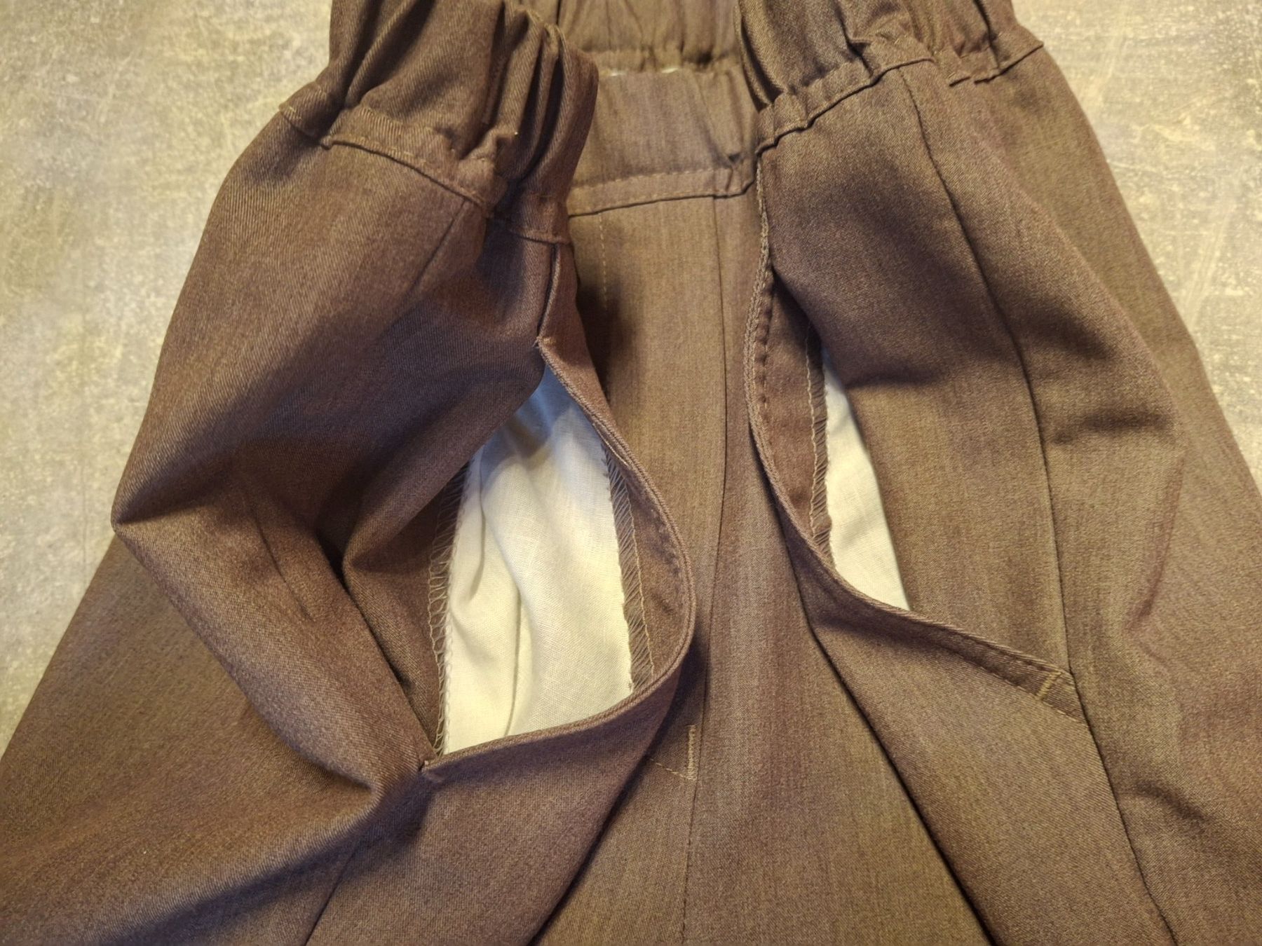 Hosen: Pantalon taille élastique grandeur M – Gebraucht aus Villiers von san_jn5w 3