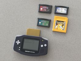 Nintendo Game Boy Advance mit Spielen