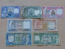 Nepal ++ 7 alte Banknoten 1-100 Rupees