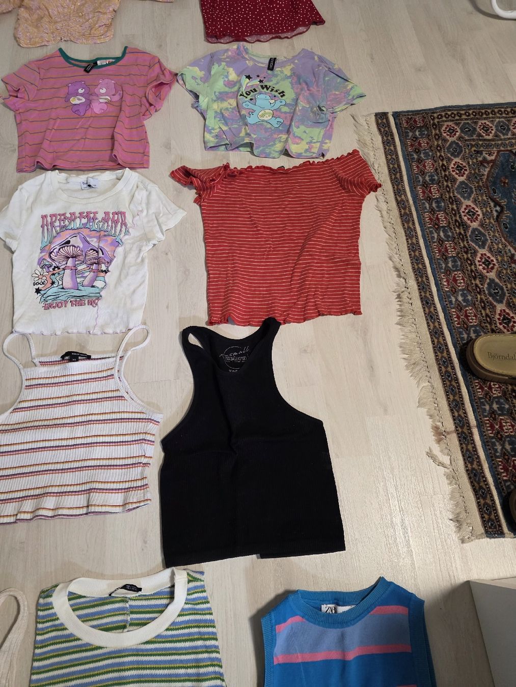 Lotti & Set di vestiti: Mädchen Sommer Oberteile - Kleiderpaket Gr.xs – Usato da Schöftland venduto da Aktion56 2
