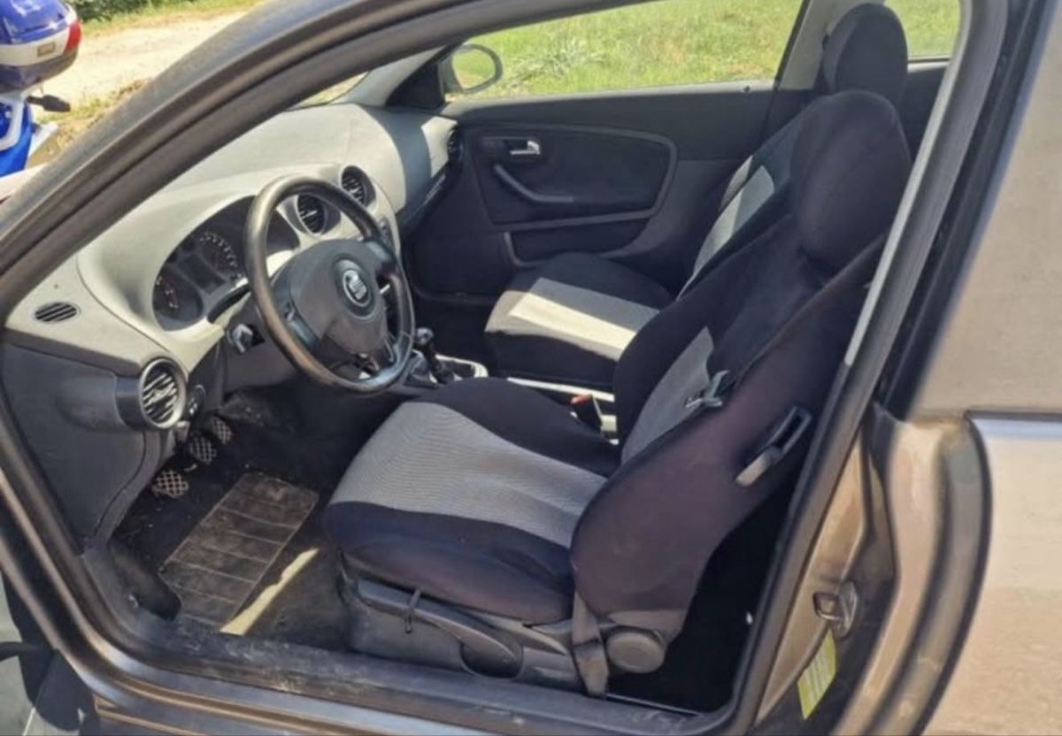 Seat Automobili: Seat Ibiza 1.4 – Usato da Bulle venduto da mon_lv9v 3