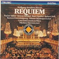 Mozart - Requiem (Harnoncourt)