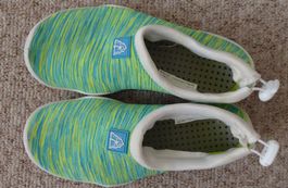 Badeschuhe Gr. 34/35