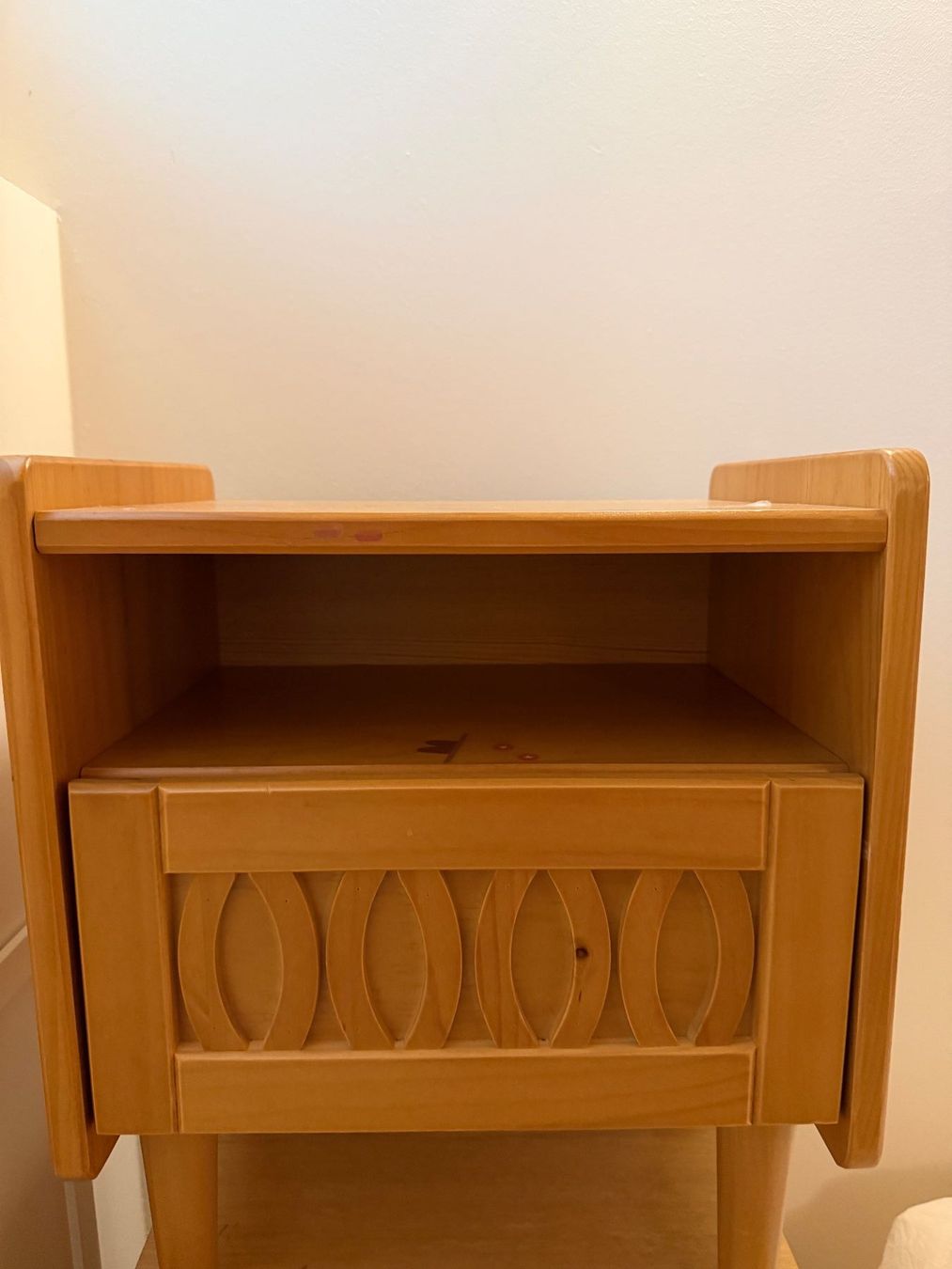 Maisons du monde Nachttische: Table de chevet bois exotique – Gebraucht aus Trélex von idvix
