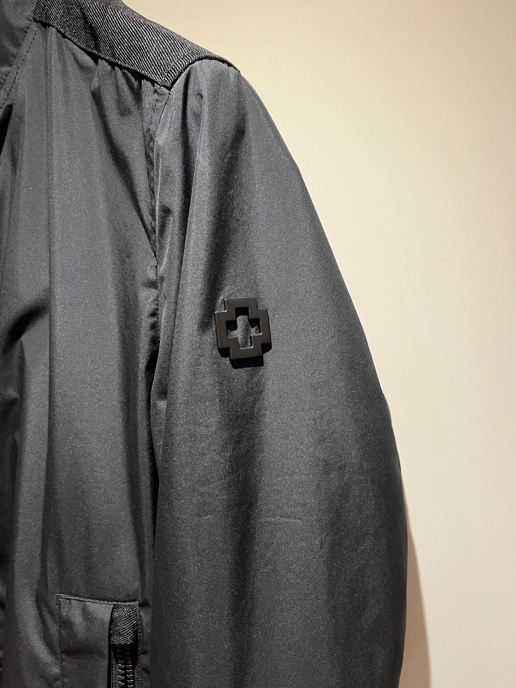 Strellson Jacken: Strellson Jacke Schwarz wie neu – Gebraucht aus Schneisingen von elsi33 1