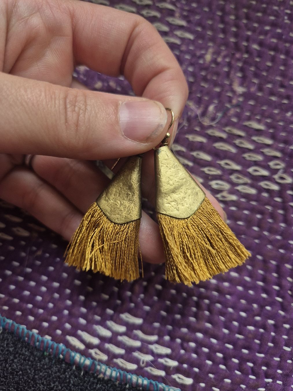 Orecchini pendenti & Orecchini a lobo: Hübsche Ohrringe Pompon – Nuovo (secondo la descrizione) da Niederdorf venduto da frau.patchouli