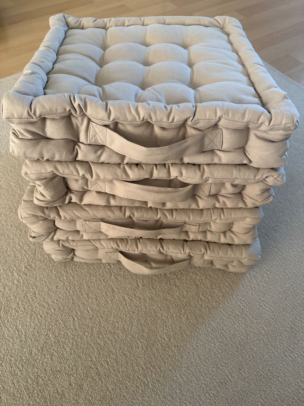 Coussins: 4 x Baumwolle Sitzkissen – D'occasion à Schwarzenburg par mezulienka