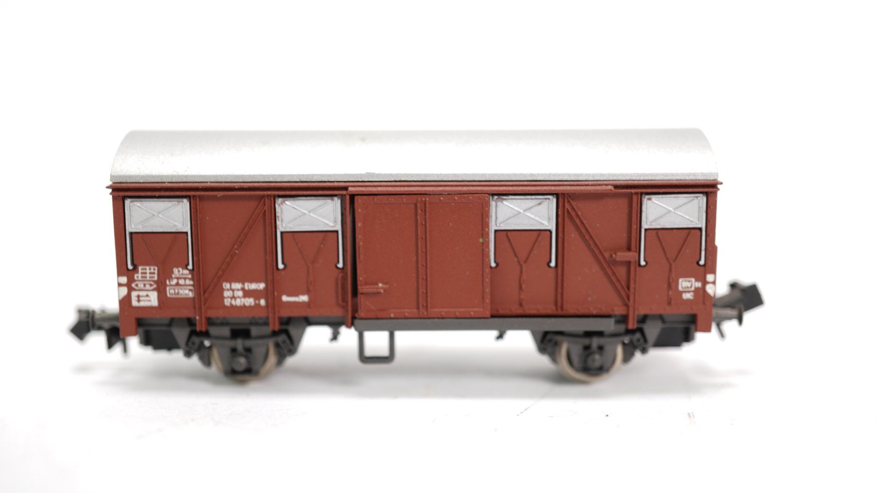 Rivarossi Modelleisenbahnen: e37 Spur N DB Güterwagen braun – Gebraucht aus Thun von evinka_gmbh 1
