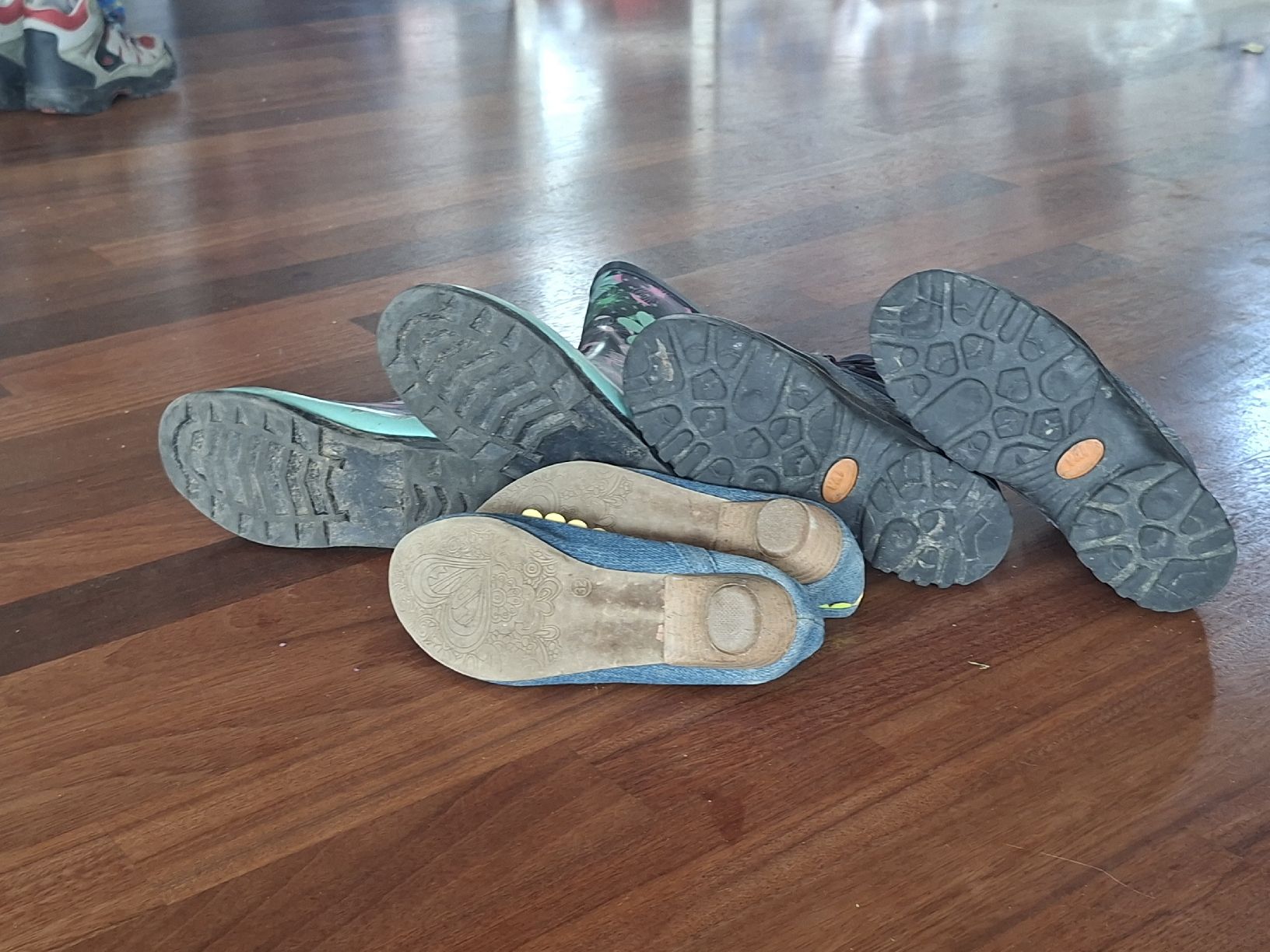 Scarpe per ragazzi: Schuhe Grösse 32 – Usato da Thun venduto da SiHoSt 1
