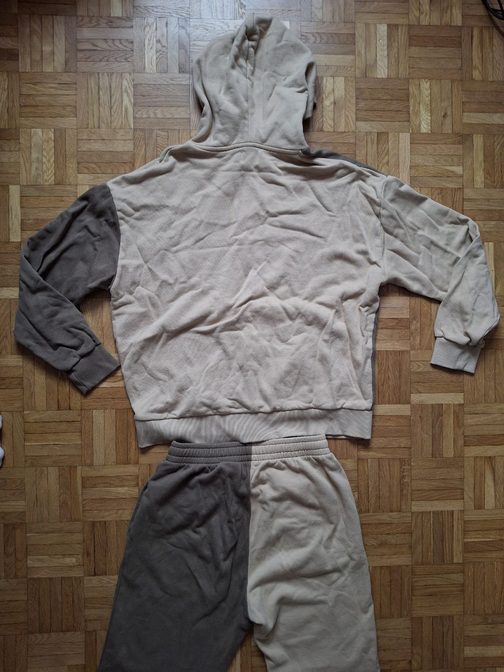 Lotti di vestiti: Ensemble jogging Visionnaire bicolore beige marron taille M – Nuovo (secondo la descrizione) da La Tour-de-Peilz venduto da AliciaaG 6
